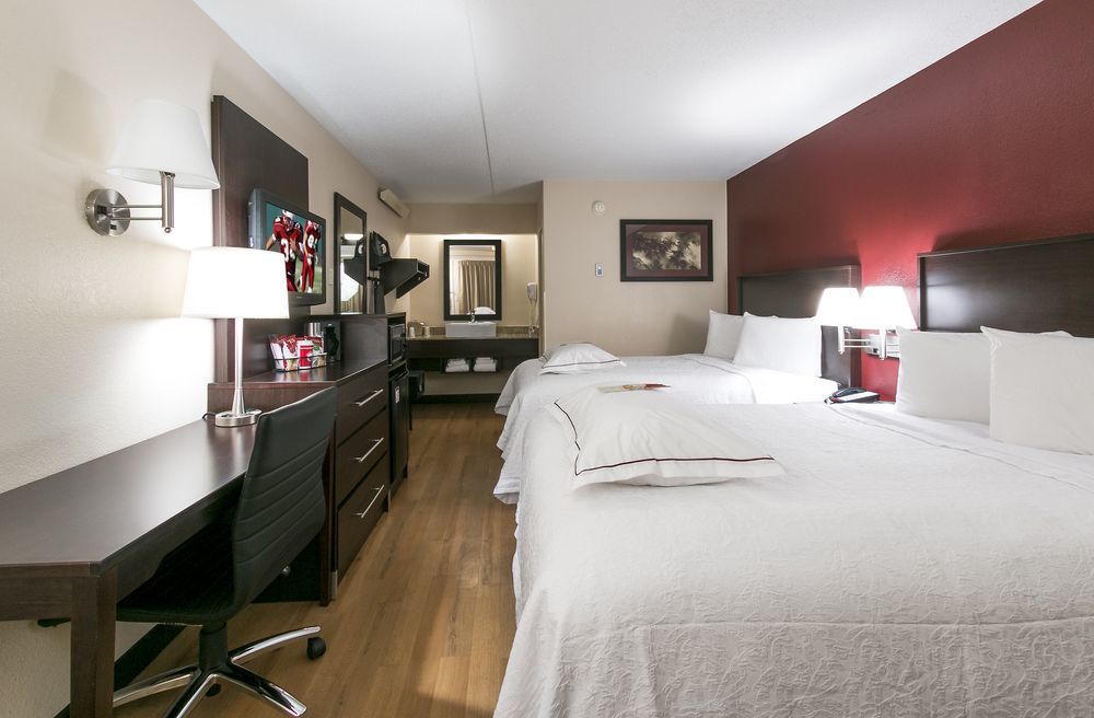 Red Roof Inn Plus + Boston - Framingham Eksteriør bilde